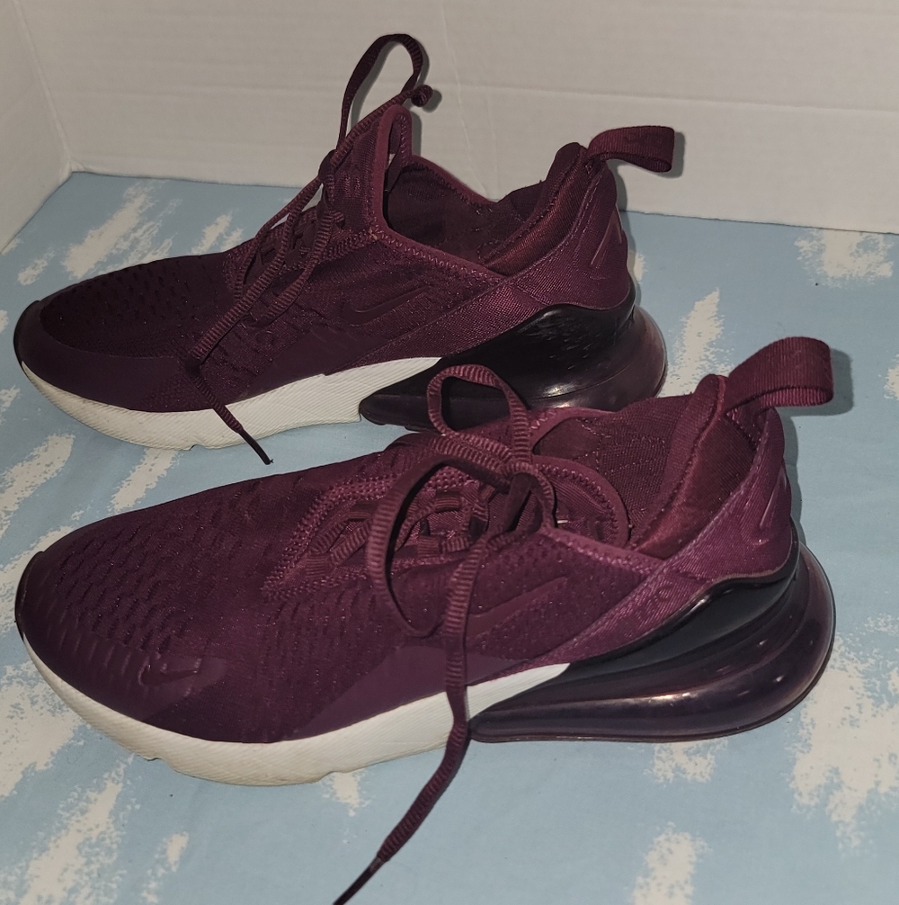 Nike Women’s Burgundy Athletic Sneakers - Comfortable Lace-Up Running Shoes